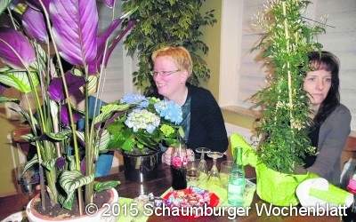 Holzfiguren im Visier