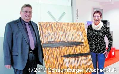 Zwischen Bankgeschäften abstrakte Kunst erleben