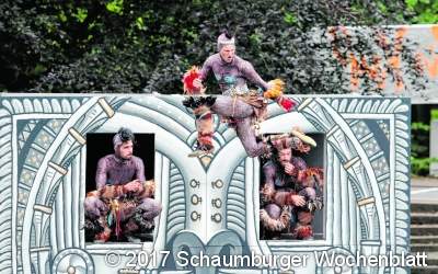Bauchtanz, Bastelspaß und Trampolinartistik