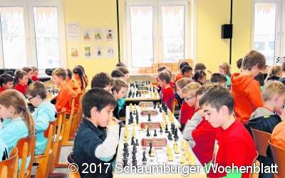 ﻿Grundschule Heeßen räumt auf den Schachbretter ab