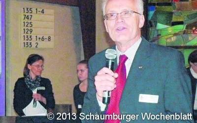 Die Menschen zusammen bringen