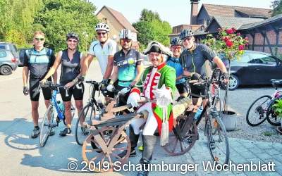 Live dabei mit einem Rintelner Team auf Die 150 Kilometer sind (fast) noch eine Breitensportveranstaltung / Brutale Hitze und einige neue Anstiege durch Baustellen