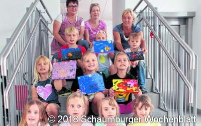 Kunst und Knöpfe entstehen in der Julianen-Kindertagesstätte