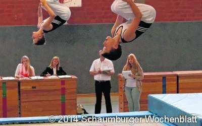 Gute Haltungsnoten für die TuS-Trampolinturner