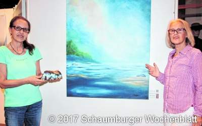 Acrylbilder und Schätze der Erde bestaunen