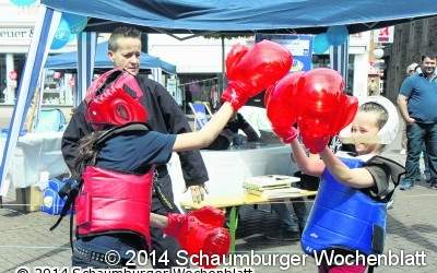 Chorkonzert, frischer Spargel, Harleys und Bigband-Sound