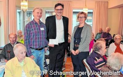 Jedes Jahr Gedenken bei Kaffee und Kuchen