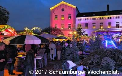 Weihnachtsmarkt macht Appetit auf die Heimat