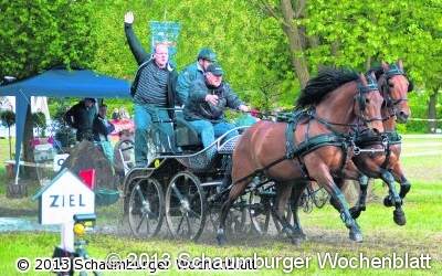 Klatschnass auf die Kutsche und mit Tempo ab ins Ziel