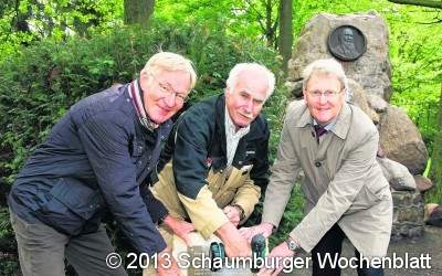 Schilder werten Denkmäler auf