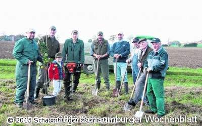 Jagdgenossenschaft pflanzt 20 Obstbäume