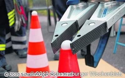 Tischtennisbälle mit einem Elektrospreizer transportieren