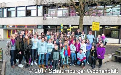 Schüler schippern Thema Mobilität entgegen
