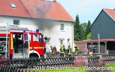 Feuerwehr löscht Brand mit einem Wasserkocher