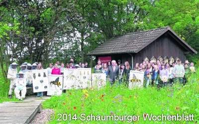 Im Schulgarten entsteht ein Biotop