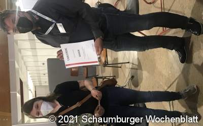 Ehrung für 66.666. Impfung
im Impfzentrum Schaumburg