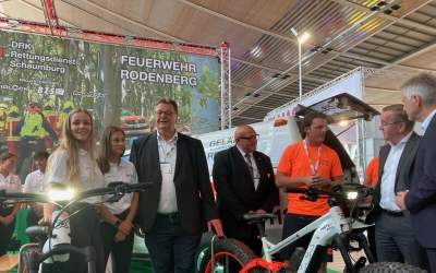 Innenminister besucht Geländerettung auf Weltleitmesse in Hannover
