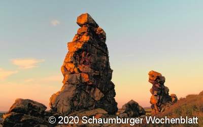 Zu sehen ist die Teufelsmauer ...