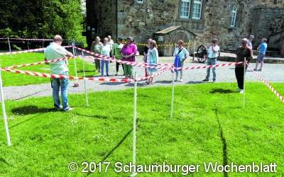 Einen Nachmittag lang zeigt das Schloss seine Mauern