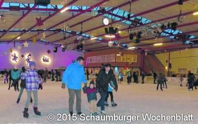 Halbzeit in der Eishalle