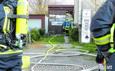 Wohnmobil explodiert auf Privatgrundstück