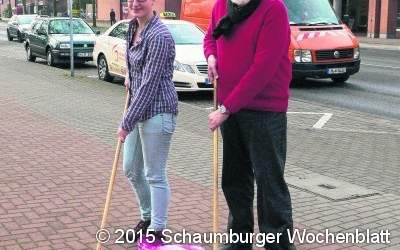 An die Besen und los