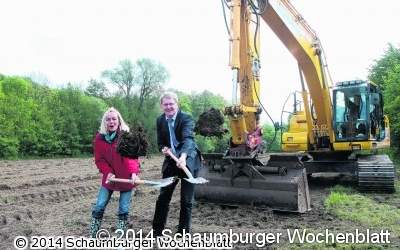 Die Bagger rollen für trockene Keller