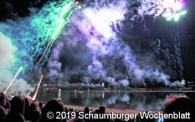 Die Stars der Schlagerszene und großes Höhenfeuerwerk