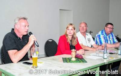 Weiterhin Druck auf die Politik ausüben