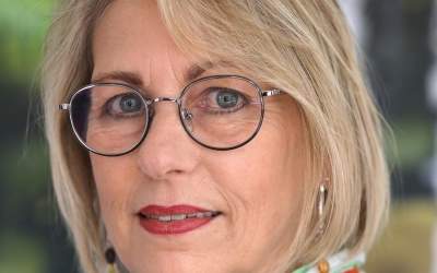Krimiautorin liest vor