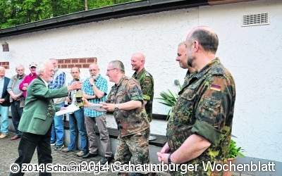 Das Bürgerbataillon räumt großzügig ab