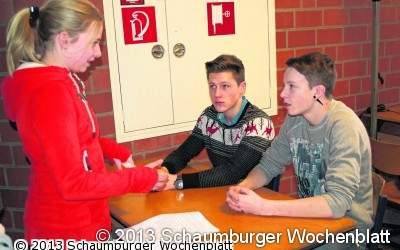 Schüler lernen bilingual ihren Alltag zu meistern