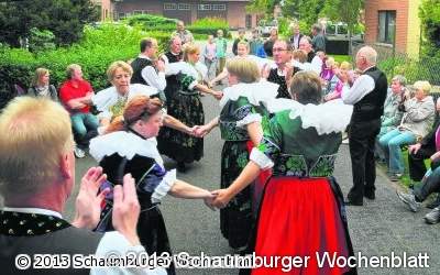 Nienbrügge kombiniert Erntefest und Chorkonzert