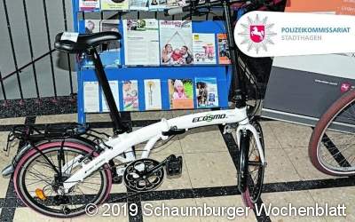 Polizei überführt dreisten Fahrraddieb Diebstahl am Bahnhof-Parkhaus /Eigentümer eines Faltrades wird gesucht