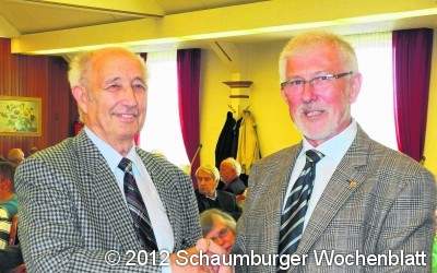 IG Bau ehrt ihre treuen Mitglieder