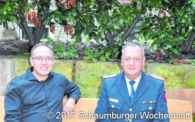 Neue Bänke für Feuerwehr