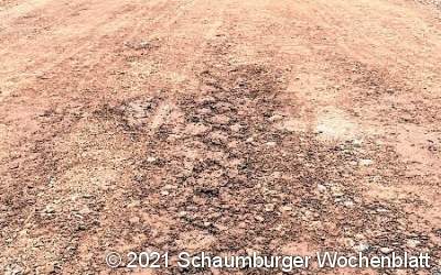 Wirtschaftsweg an
der Suderwiese befestigt