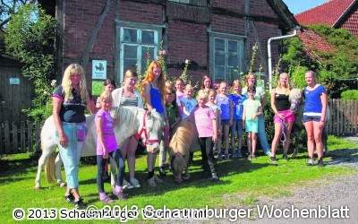 Hoch zu Ross startet die Waldrallye