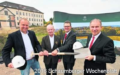 Spatenstich für Werreterrassen