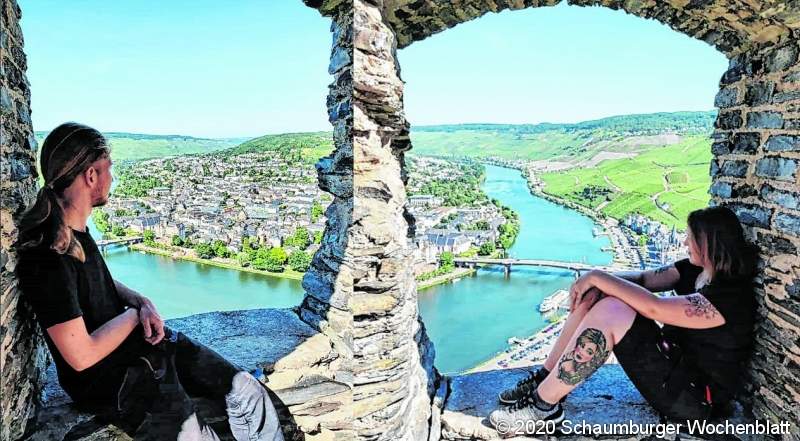 Hier ein langer Blick von der Burgruine auf die wunderschöneMosel. Was kann entspannter sein?Annika Wehrmann, Hameln