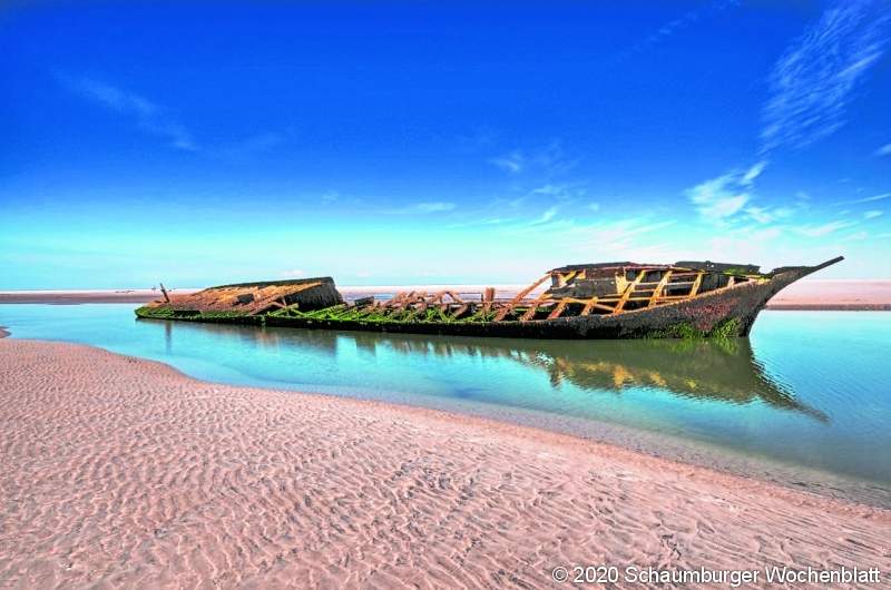 Schiffswrack der Ulpiano im Wattenmeer bei Pellworm. Es sank bei seiner Ueberführung von England 1870 nach Spanien. Wolfgang Stemme (Wunstorf).